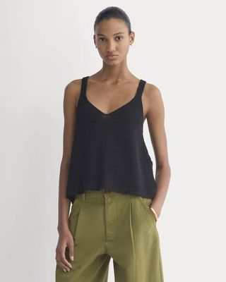 Racerback V-Neck Sweater | Black