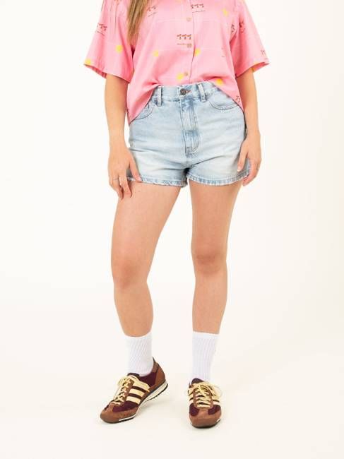 PANTALONES CORTOS DE MUJER MINA LIGHT BLUE