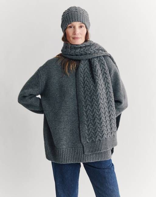 The Border Cable Scarf - Fossil