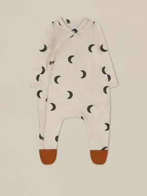 Desert Midnight Suit With Contrast Feet