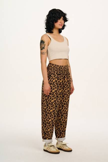 Alexa - Cotton Trousers in Leopard Print