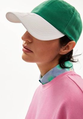 YENAAS WHAT MAKES US | white-flash green