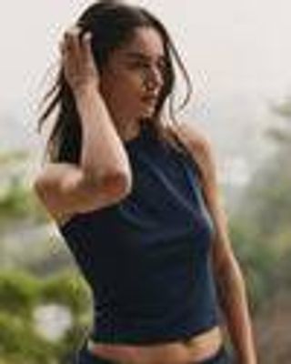 Halo Muscle Tank – Women's Blue Coast Heather Tank Top – Tanks – Vuori