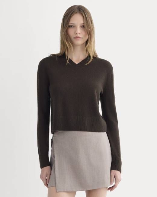 Cashmere Cropped High-V Sweater | Dark Chocolate