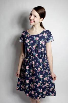 Bio Kleid Somrig Blumenranken blau