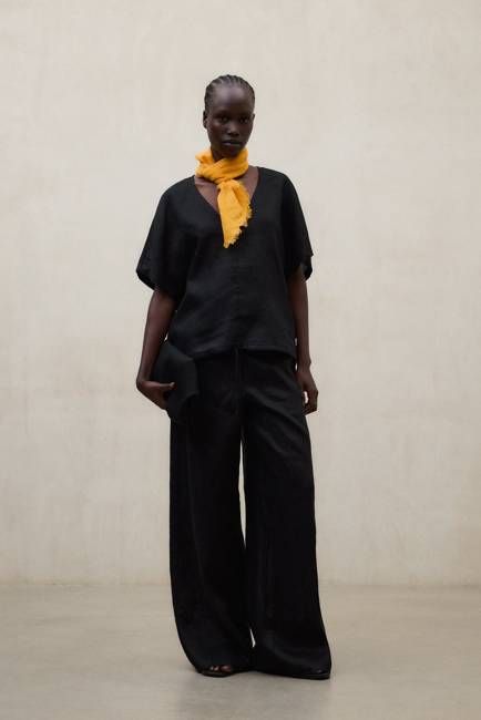 BLACK MOSSI TROUSERS