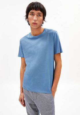 JAAMES T-SHIRT | cloudbusting