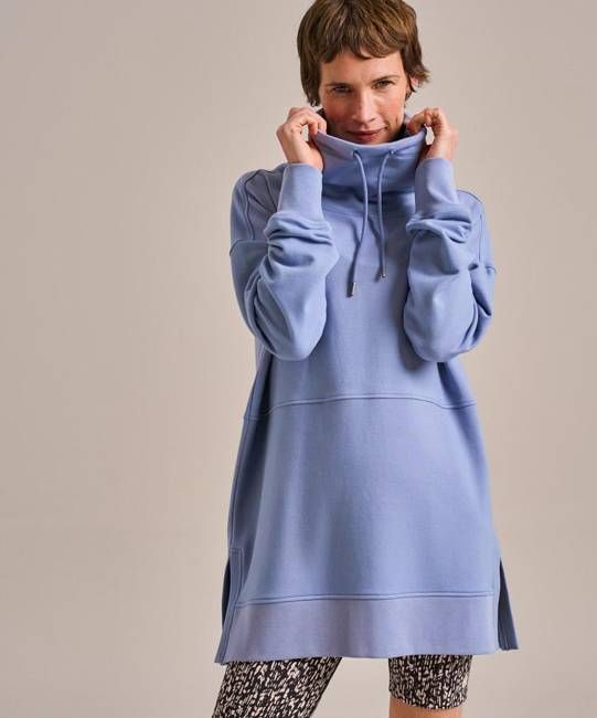 Horizon Longline Throw on Sweat