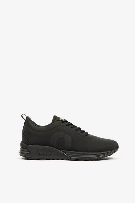 BLACK CHICAGO TRAINERS