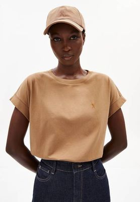 IDAARA T-SHIRT | smoky almond