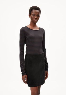 ENRICCAA STRIPES | dark swamp-night sky