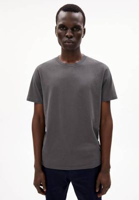 JAAMES T-SHIRT | graphite