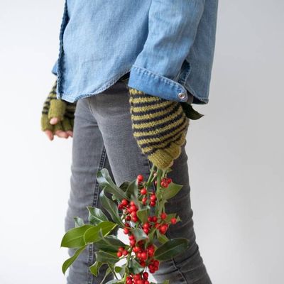 Wren Pistachio Striped Fingerless Gloves