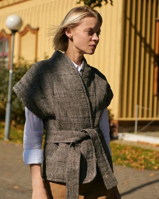 Isabella - Padded Vest