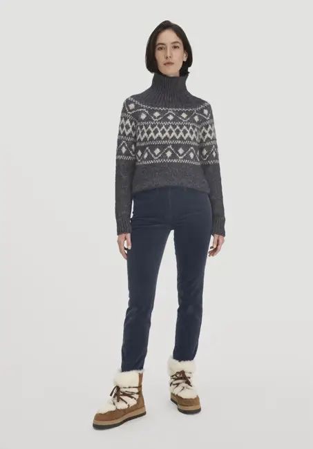 Slim Leg Regular Corduroy Trousers Made of Organic Cotton