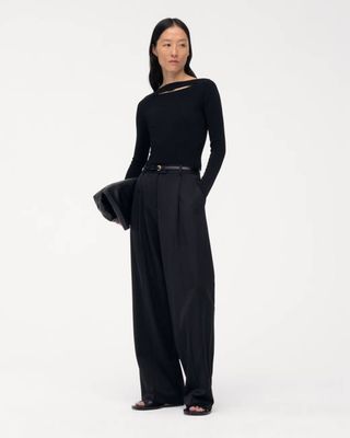 Compact Cutout Knit Top | Black