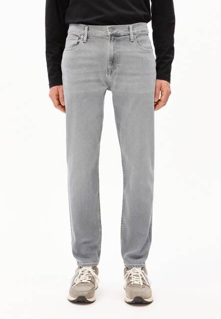 AARJO TARPA TAPERED JEAN | mauna