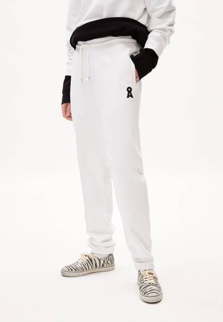 AAIKE ICONIC CAPSULE| white