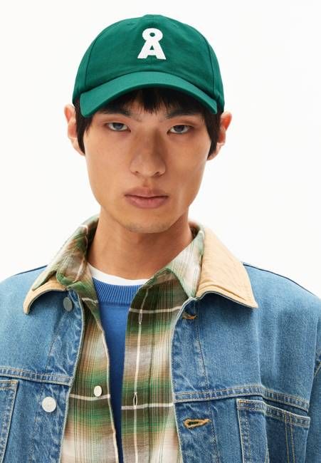 ICONIC Å YENAAS CAP | emerald green
