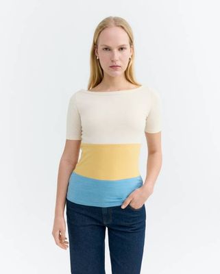 Gelb-blau gestreiftes Slim-T-Shirt von Zura