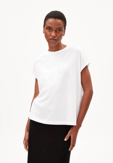 INAARA| white