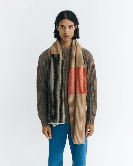 Brown wool Ghede scarf