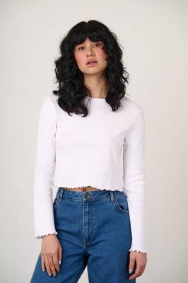 Hansel - Long Sleeve Cotton Crop Top in White