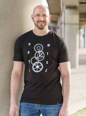 Organic Extra Long Slim Graphic T-Shirt (Optimise)