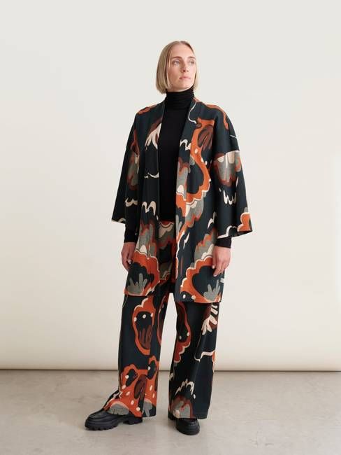 Seashell jacquard pants