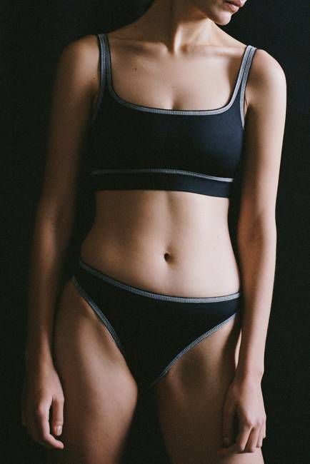 High Cut Contrast Bottom