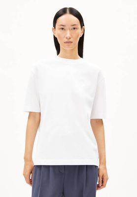 ICONIC Å TARJAA | white