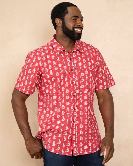 Flower Stand - Men's Short Sleeve Button Down Shirt - Ruby
