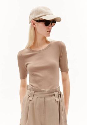 MAAIA VIOLAA | cinnamon dust