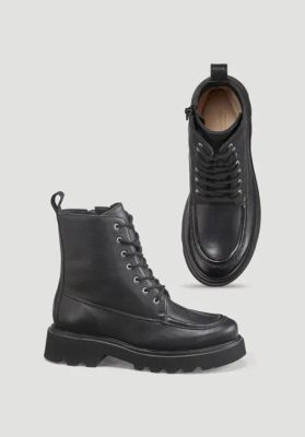 Lace-up boots made of chrome-free tanned leather