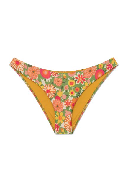 Curve Brief in Reverie