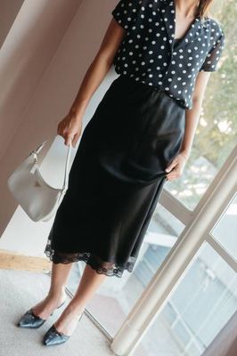 Donna Skirt in Silky Black/Lace