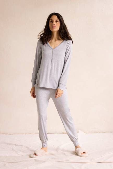 Henley Top + High Waisted Harem Pant