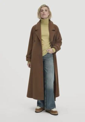 Relaxed wool coat made from pure organic merino wool