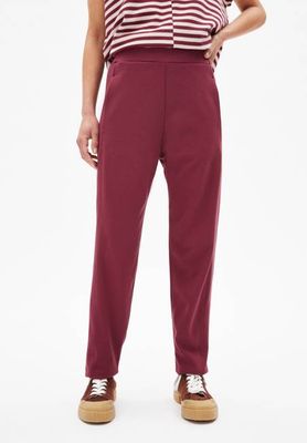 MAGDAALENA JERSEY PANT | ruby red