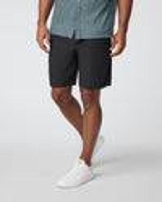 Cascade Elastic Waist Short | Men's Black Pleated Shorts | Vuori