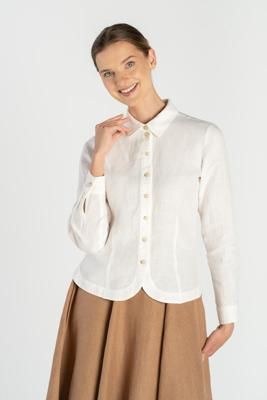 Frida – Linen Shirt with Sharp Collar
