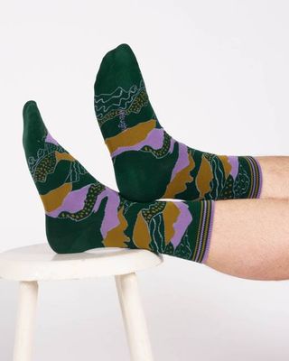 Mountain Range Bamboo Crew Socks - Green/Abstract