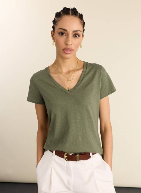 Hanorah Organic V-Neck Tee