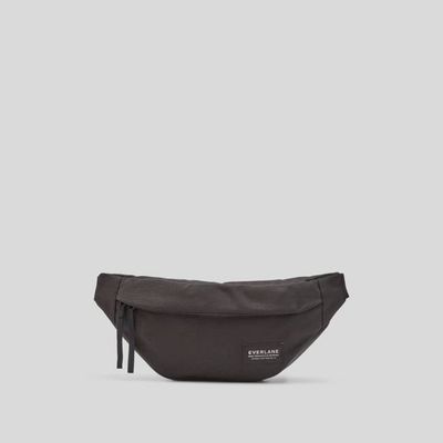 The Renew Transit Fanny Pack | Black (with label)