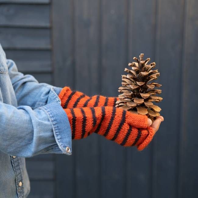 Anika Pumpkin Striped Mittens