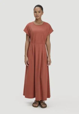 Ankle-length jersey dress in a relaxed style, made from pure organic cotton