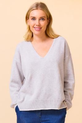 Merino Wool V-Neck Jumper | Grey Marl