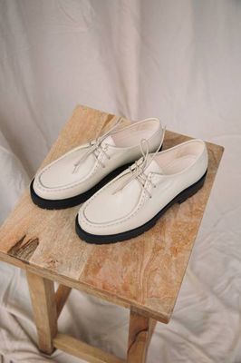 Kutsu Leather Shoe in Sand