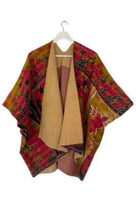 NEW! Vintage Stories Poncho Trudi No.3