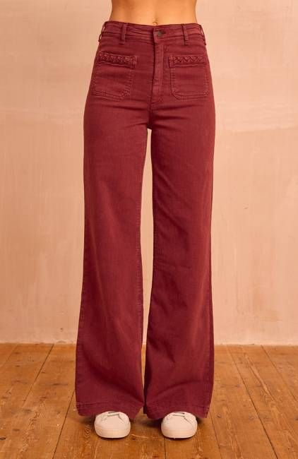 MAISON HOTEL Capuleto Giulietta Jean | Burgundy